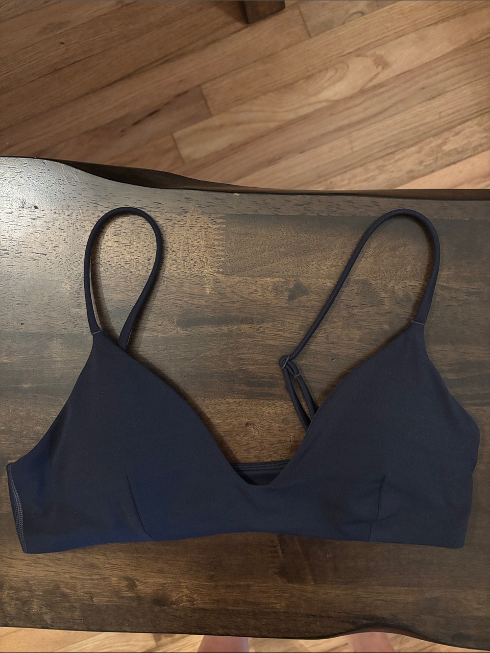 Vuori Navy Lightweight V-Neck Bralette